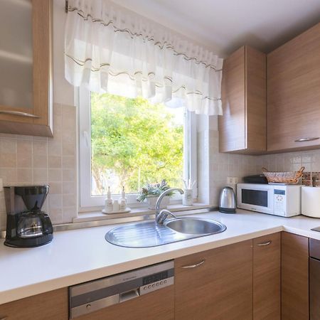 Apartmani Lenka Ugljan Quarto foto