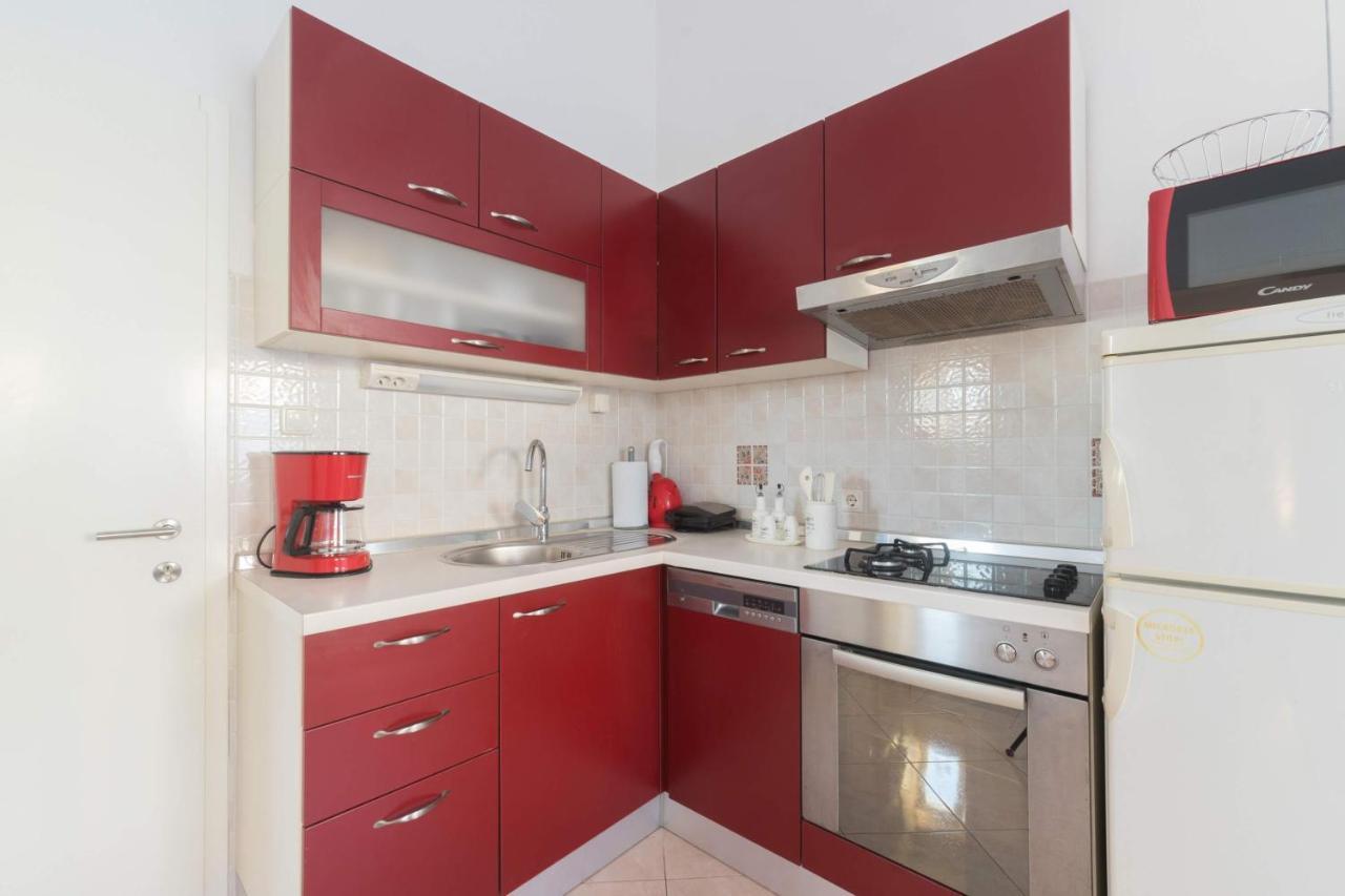 Apartmani Lenka Ugljan Exterior foto