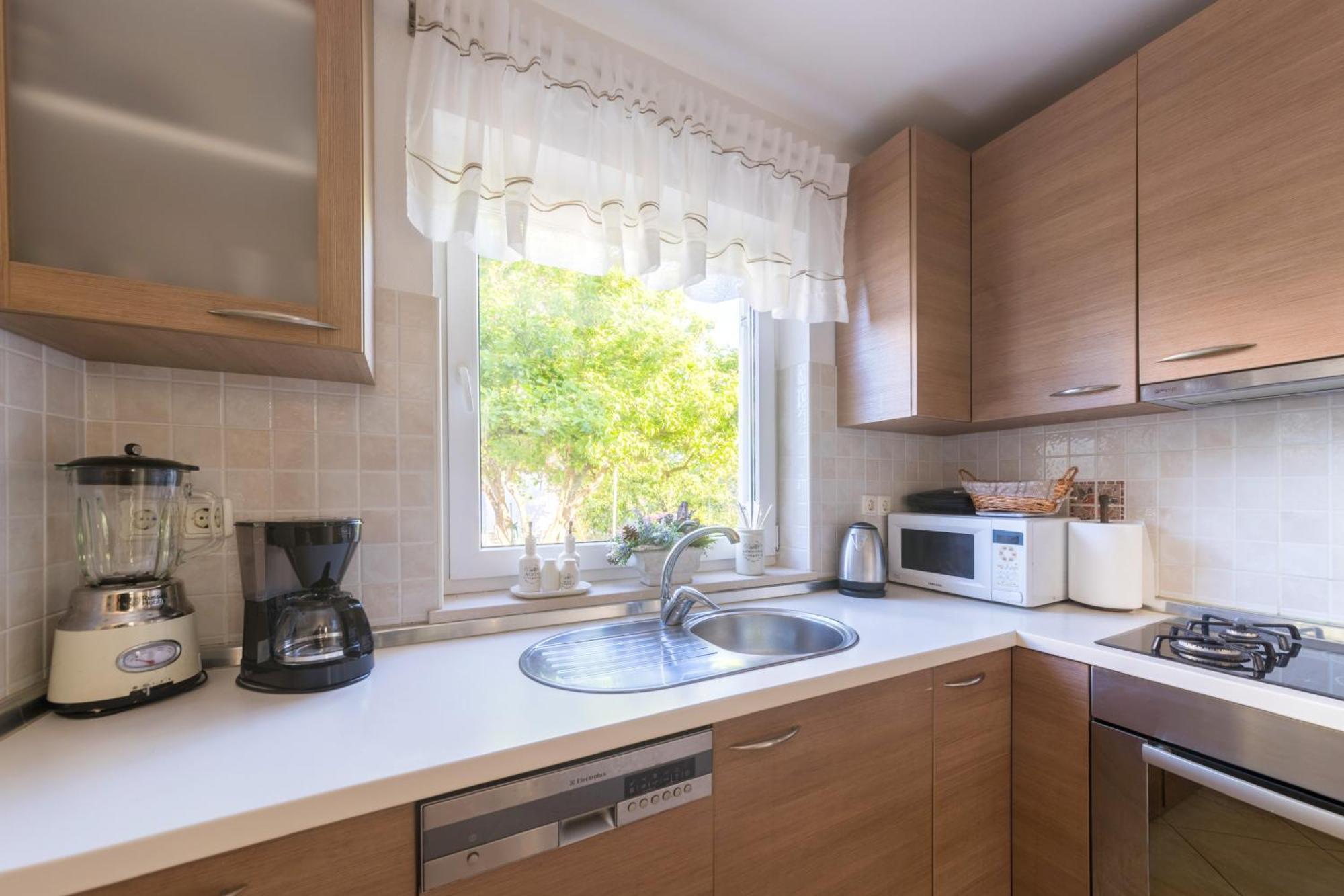 Apartmani Lenka Ugljan Quarto foto