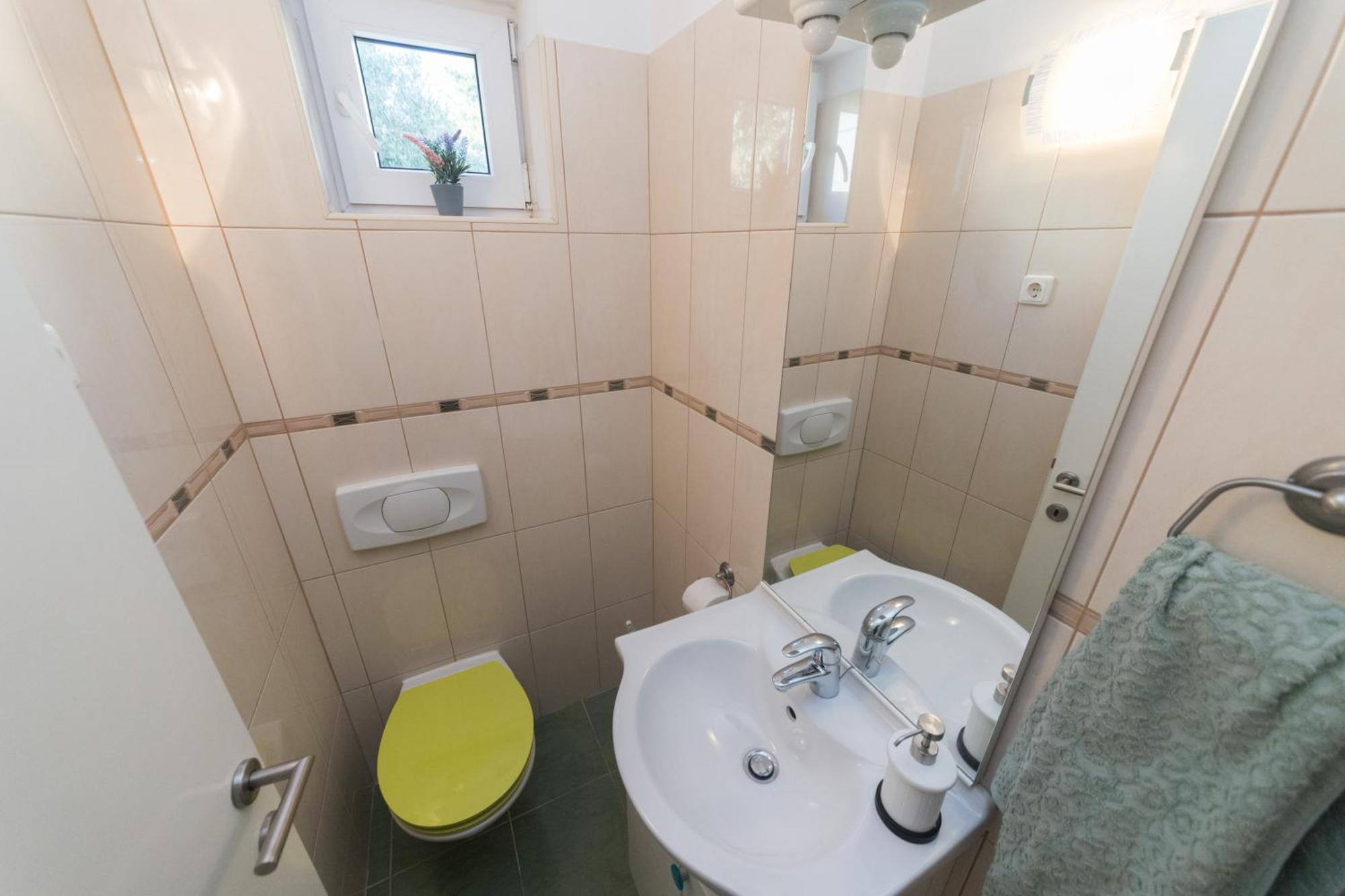 Apartmani Lenka Ugljan Quarto foto